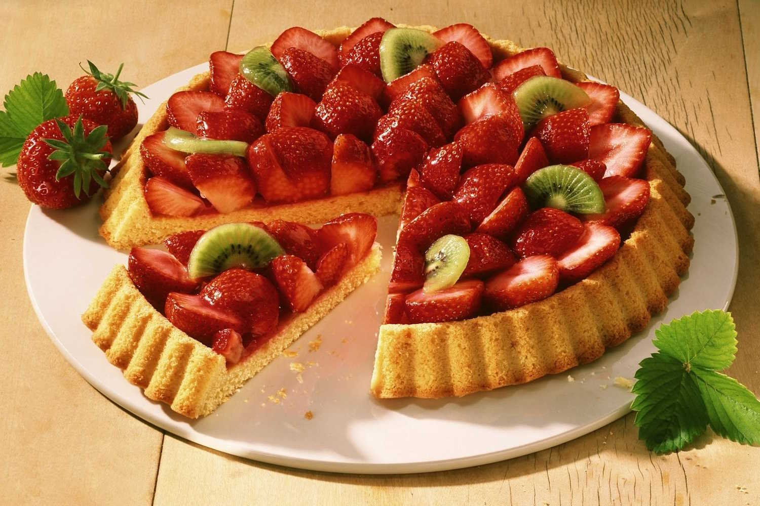 Erdbeer-Kiwi-Torte